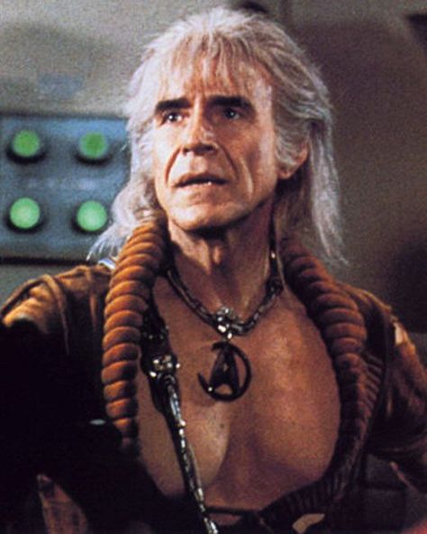 Ricardo Montalban is Khan in Star Trek ll: The Wrath of Khan Star Trek Fashion, Khan Star Trek, The Wrath Of Khan, Wrath Of Khan, Star Trek Crew, Deanna Troi, Star Trek Ii, Star Trek Original Series, Star Trek Characters