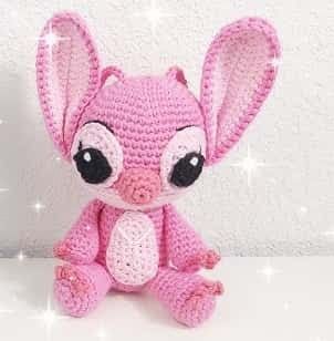 PATRONES AMIGURUMI GRATIS: PATRON GRATIS ANGEL | LILO Y STICH AMIGURUMI 62683 Lilo And Stitch Doll, Crochet Tea Cup, Lilo En Stitch, Angel Stitch, Happy Sunflower, Mike And Sulley, Aesthetic Patterns, Crochet Backpack Pattern, Stitch Doll