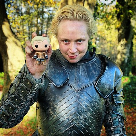 Briennes of Tarth Gwendoline Christie Game Of Thrones, Deneryes Targeryan, Game Of Thrones Bts, Game Of Thrones Brienne, Lady Brienne, Ramsey Bolton, Gwendolyn Christie, Jaime And Brienne, Impending Doom