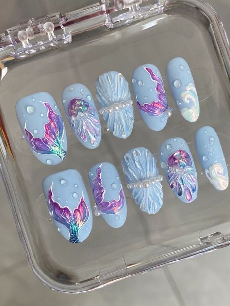 Mermaid Nail Art Designs, Nail Mermaid Design, Hard Nail Art Designs, Mermaid Theme Nails, Sea Nails Designs, Hard Nail Designs, Japanese Inspired Nails, Mermaid Nails Design, Mermaid Nail Ideas