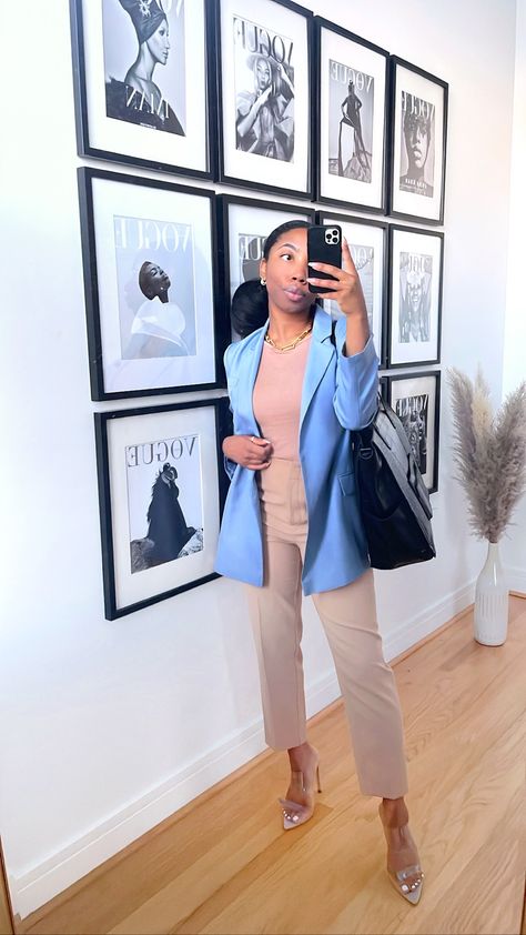 Minimum - Loose light blue blazer … curated on LTK Baby Blue Blazer Outfit, Light Blue Blazer Outfit, Blue Blazer Outfit, Spring Workwear, Light Blue Blazer, Outfit Office, Blazer Outfit, Blazer Outfits, Cornflower Blue