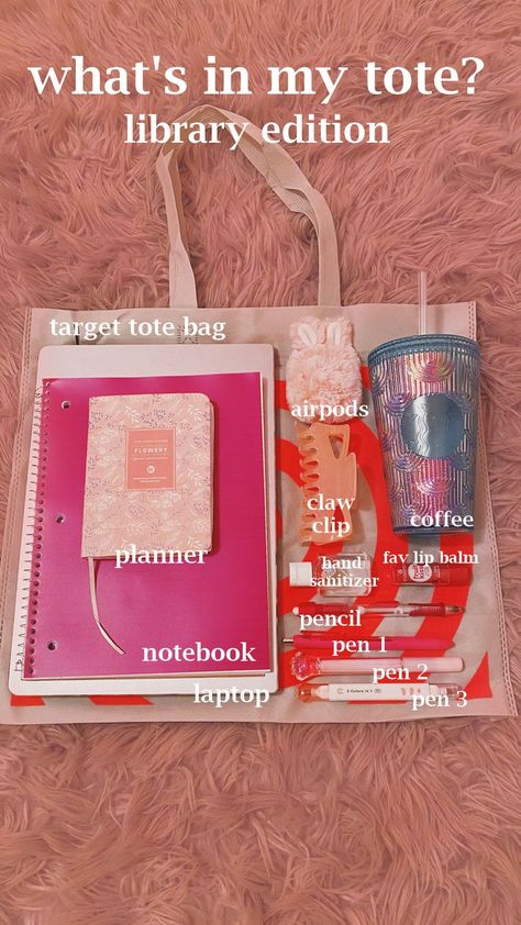 Purse Essentials Everyday, Study Pens, What's In My Tote Bag, Travel Purse Essentials, Library Day, College Tote, Working At Starbucks, Library Tote Bag, Winter Tote