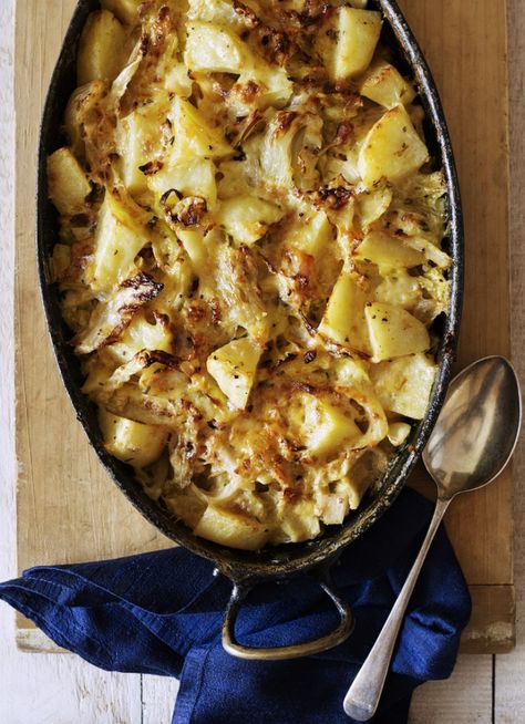 Potato, Leek and Savoy Cabbage Gratin » Dish Magazine Leek And Potato Recipes, Cabbage Gratin, Ham And Cabbage, Roasted Leeks, Cabbage Side Dish, Leek Recipes, Cabbage And Potatoes, Potato Leek, Sides Recipes