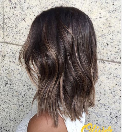 Straight Shag, Brunette Balayage Hair, Brown Hair Balayage, Braut Make-up, Balayage Brunette, Haircut And Color, Hair Color And Cut, Hair Color Balayage, Hair Inspo Color