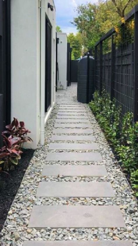 DIY projects for your home | Transforming our patio with mulch glue! Keeping those paver pebbles perfectly in place and looking pristine. Say goodbye to messy,... | Instagram Mulch Glue, Grey Pavers, Cement Pavers, Stone Pavers, Outdoor Paving, Paver Walkway, Paver Stones, Paver Driveway, Gravel Driveway