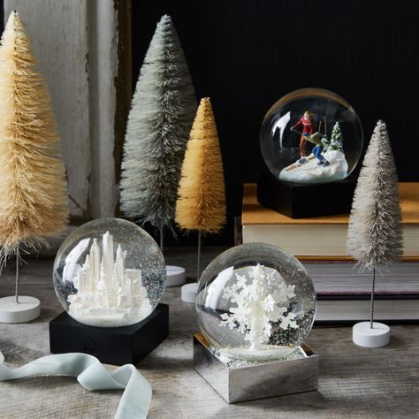 Easy snow globes