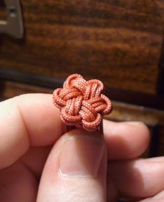 Stormdrane's Blog: Star Knot Star Knot, Chinese Knots, Knot Tutorial, Paracord Crafts, Decorative Knots, Paracord Ideas, Lucet, Knot Braid, Paracord Knots