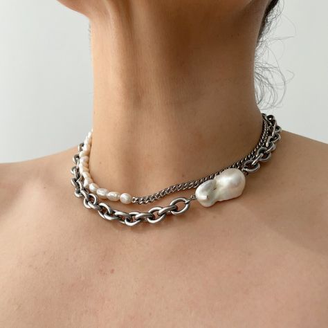 This Chains item by MoxFlareStudio has 129 favorites from Etsy shoppers. Ships from Los Angeles, CA. Listed on Sep 22, 2024 Edgy Pearl Jewelry, Edgy Pearl Necklace, Pearl And Chain Necklace, Large Pearl Necklace, Chain Necklace Women, Chunky Pearl Necklace, Chain Necklace For Men, Stainless Steel Chain Necklace, Silver Pearl Necklace