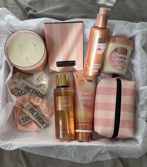 Victoria's Secret Bare Vanilla, Victoria Secret Gifts, Bare Vanilla, Best Gift Baskets, Ipad Air 4, Fragrance Lotion, Gift Inspo, Vanilla Fragrance, Bath And Body Care