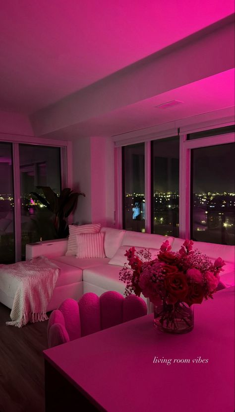 Apartment Girly, Modern Apartment Living Room, Apartment Needs, Apartment Living Room Design, Dream Apartment Decor, Future Apartment Decor, Apartment Life, Apartment Decor Inspiration, Dream Room Inspiration