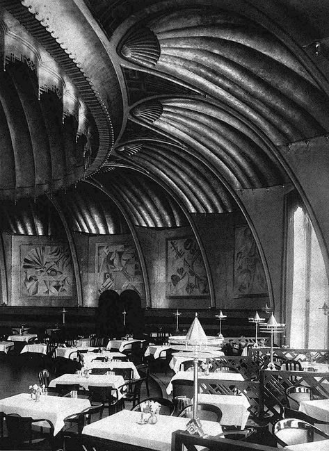 1920 Aesthetic, Photography 1920s, 1920s Berlin, Berlin Cafe, Historical Interior, German Architecture, Underwater City, German Expressionism, Deco Architecture