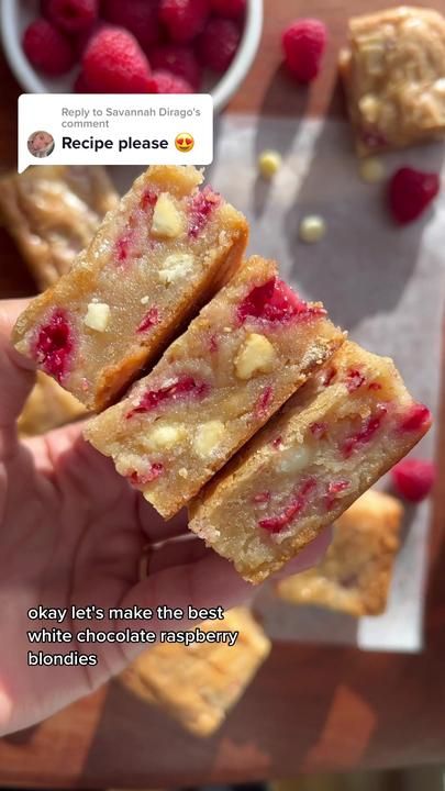 Gabby on TikTok Raspberry Blondies, Cooking Bucket List, Chocolate Raspberry Brownies, Ube Recipes, Chocolate Blondies, White Chocolate Blondies, Raspberry Brownies, Raspberry White Chocolate, Dessert Oreo