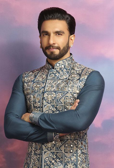 Kurta Pajama for Men - Buy Bottle Green Kurta Set With Golden Motifs Online @Manyavar Nehru Jacket For Men Wedding Style, Kurta With Nehru Jacket For Men, Kurta Jackets For Men Wedding, Nehru Jacket For Men Wedding, Kurta Pajama With Nehru Jacket, Indian Wedding Clothes For Men, Nehru Jacket For Men, Mens Indian Wear, Wedding Reception Outfit