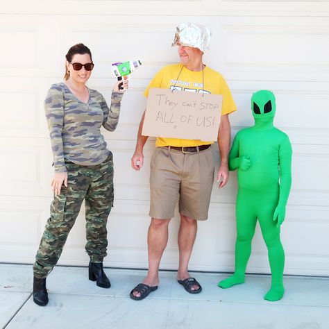 Area 51 Costume, A Group Of Friends, Halloween Costume Idea, Costume For Halloween, Family Together, Group Costumes, California Casual, Costumes Ideas, Trunk Or Treat