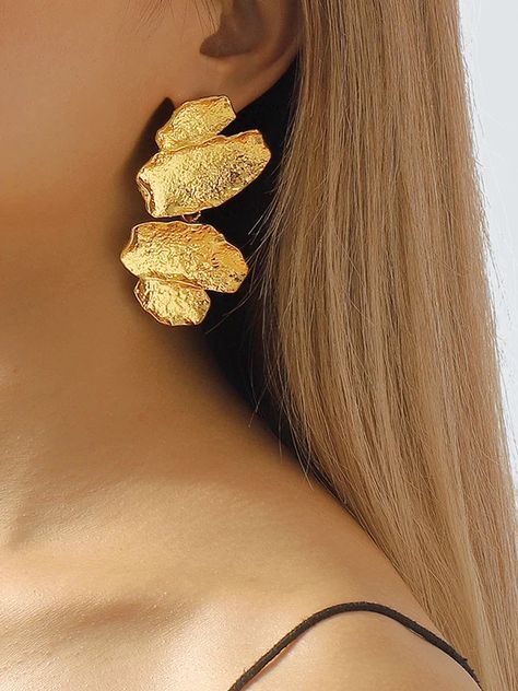 UOOZEE Luxury Brass Statement Clip-on Earrings, Luxury Statement Metal Clip-on Earrings, Luxury Statement Pierced Wrap Earrings, Luxury Trendy Pierced Earrings, Trendy Luxury Pierced Earrings, Luxury Clip-on Earrings For Statement Jewelry, Luxury Modern Hoop Earrings For Fashion Statement, Luxury Clip-on Statement Earrings, Luxury Gold Drop Earrings