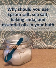 benefits of adding Epsom salt sea salt, baking soda, and 10 different essential oils to your bath- includes free printable of 15 bath salt recipes Diy Bath Salts With Essential Oils, Cookies Summer, Cookies Heart, Baking Soda Scrub, Salt Recipes, Bath Salts Gift, Bath Salts Recipe, Baking Soda Bath, Bath Detox