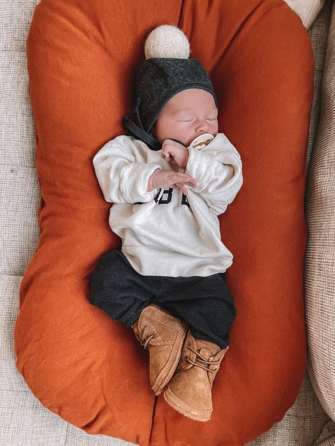 Baby Boy Uggs, Baby Uggs, Baby Bonnet, Baby Boy Outfits, Boy Outfits, Outfit Ideas