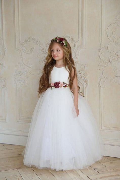 Kids Wedding Hair, Flower Girl Dress White, Burgundy Flower Girl Dress, Girl Dress White, Blush Flower Girl Dresses, Boho Flower Girl, Child Dress, Bridesmaid Sash, Wedding Dresses For Kids