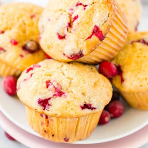 Cranberry Orange Muffins - Plated Cravings Fresh Cranberry Muffins, Cranberry Orange Muffin Recipe, Cranberry Recipes Muffins, Cranberry Upside Down Cake, Orange Muffin Recipe, Cooking Projects, Cranberry Orange Bread, Cranberry Orange Muffins, Bakery Style Muffins