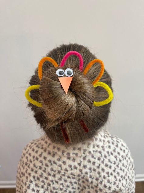 Hair Ideas Thanksgiving, Crazy Hair Day Thanksgiving, Thanksgiving Kid Hairstyles, Thanksgiving Hair Ideas For Kids, Christmas Hair Buns For Kids, Thanksgiving Hairstyles For Toddlers, Gingerbread Hairstyle, Thanksgiving Hair For Kids, Thanksgiving Girls Hairstyles