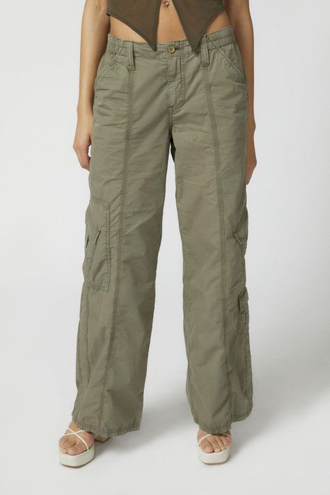 BDG Y2K Low-Rise Cargo Pant | Urban Outfitters New Zealand - Clothing, Music, Home & Accessories Early 2000’s, Cargo Pant, Pocket Detail, Denim Shop, And Sign, Cargo Pants, Low Rise, Fitness Models, Dress Shop