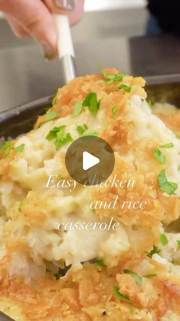 Memaw's Chicken And Rice, Chicken N Rice Casserole, Chicken And Rice Casserole, Creamy Chicken Recipes, Creamy Chicken And Rice, Easy Chicken And Rice, Chicken Rice Casserole, Rice Casserole Recipes, Rice Dinner