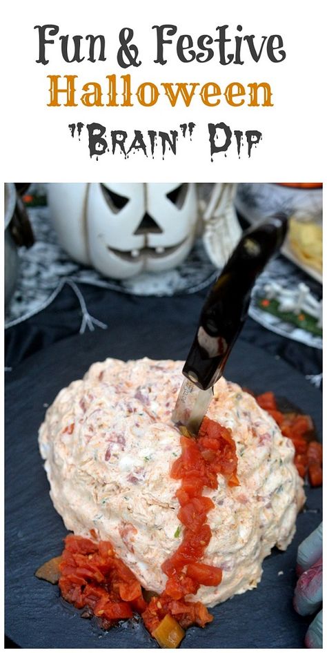 Brain Mold Cheese Ball, Brain Cheese Ball, Creepy Appetizers, Halloween Decorations Party Food, Halloween Appetizers For Adults, Apocalypse Party, Halloween Bonfire, Halloween Brunch, Halloween Eats