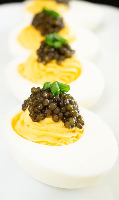 Deviled Eggs With Caviar, Creamy Deviled Eggs, Party Finger Food, Devilled Eggs Recipe Best, Unique Appetizers, New Year's Eve Appetizers, Deviled Eggs Recipe, Cold Appetizers, Healthier Recipes