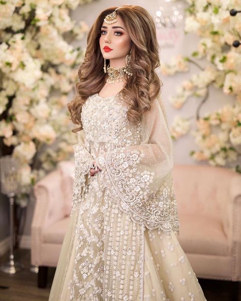 Bridal Dresses 2022, Walima Dresses, Pakistani Bridal Hairstyles, Pakistani Women Dresses, Bridal Dresses Pakistan, Pakistani Wedding Outfits, Dresses 2022, Fancy Wedding Dresses, Pakistani Fancy Dresses