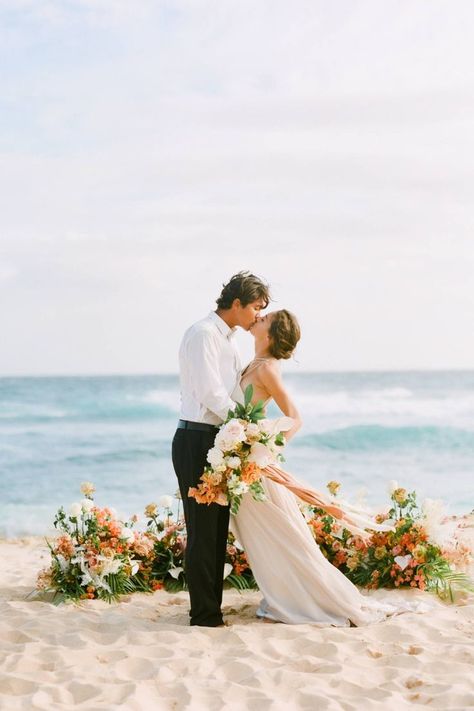 Flower Color Palette, Bride And Groom Kiss, Beach Wedding Inspo, Small Beach Weddings, Hawaii Beach Wedding, Tropical Wedding Inspiration, Romantic Beach Wedding, Circle Flower, Citrus Wedding