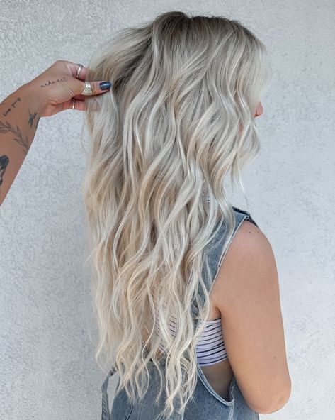 Still so in love with this rooted icey blonde!! Best formula by @dangerjonesbalayage Root 7-0 + 6-01 Ends 10-12 + 10-1 + 0-0 Extension from @scottieandashtonhairco Colors: icy and pearl #platinumhair #utahblonde #utahhairstylist #utahsmallbusiness #utahisrad #dangerjonesbalayage #dangerjonesiseverywhere #tonedbydangerjones #hairextensions #scottieandashtonhairco #utahhairextensionspecialist #utahhairbeforeandafter Dark Root Bright Blonde, Light Blonde With Shadow Root, Cool Toned Blonde Hair, Icey Blonde, Ashy Blonde Hair, Blonde Hair Goals, Pearl Blonde, Icy Blonde Hair, Ashy Blonde