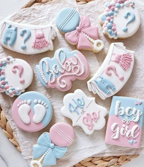 Gender Reveal Candy, Unique Gender Reveal Party Ideas, Simple Gender Reveal, Gender Reveal Cookies, Baby Gender Reveal Party Decorations, Custom Sugar Cookies, Baby Shower Sweets, Gender Reveal Party Theme, Royal Iced Cookies