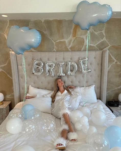 On Cloud 9 Bachelorette, Bachelorette Sleepover, Bride To Be Balloons, Bridal Shower Inspo, Bachelorette Party Weekend, Wedding Bachelorette Party, Bachelorette Party Planning, Bridal Bachelorette Party, Bachelorette Themes