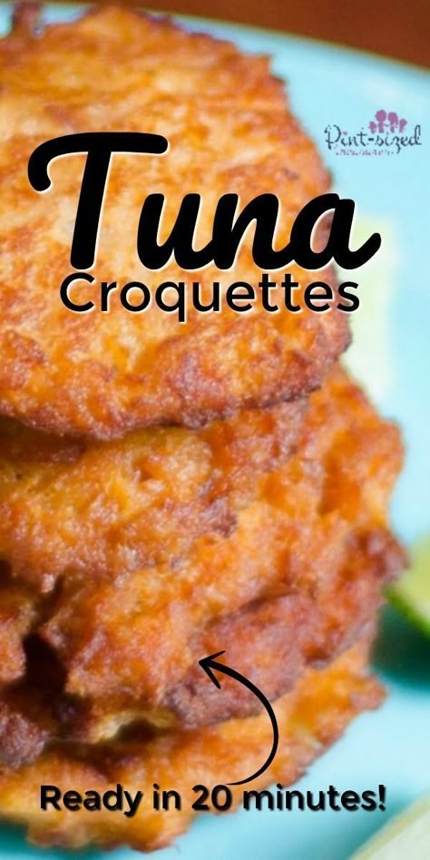 This recipe is hands down my family's favorite recipe from Pint-sized Treasures. This weeknight wonder cooks up in minutes and tastes just like Grandma's! Add this recipe for Tuna Croquettes (or, as we say down south Tuna Patties) to your weekly meal plan now! Definitely a member of the clean plate club. Tuna Croquettes Recipe, Tuna Patty, Tuna Croquettes, Tuna Patties Easy, Easy Tuna Recipes, Tuna Patties Recipes, Tuna Dishes, Tuna Fish Recipes, Tuna Burgers