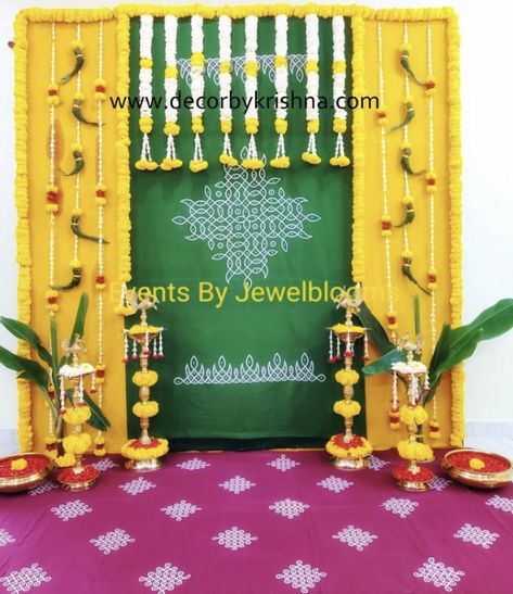 Satyanarayana Pooja Decoration Ideas, Pooja Decoration Ideas, Indian Baby Shower Decorations, Leaf Decor Wedding, Simple Stage Decorations, Home Flower Decor, Pooja Decoration, Diwali Decorations At Home, Diwali Decoration Items