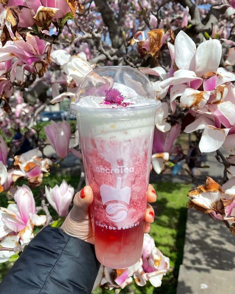 RO be Munchin 🦖’s Instagram photo: “Let me tell you a secret...I can’t get enough of Cherry Blossom themed drinks 🌸 & this one hit the spot - ‘pyramid lychee tea w/ cheese…” Cherry Blossom Tea, Lychee Tea, Themed Drinks, The Spot, Strawberry Shortcake, Pyramid, Cherry Blossom, Blossom, Cherry