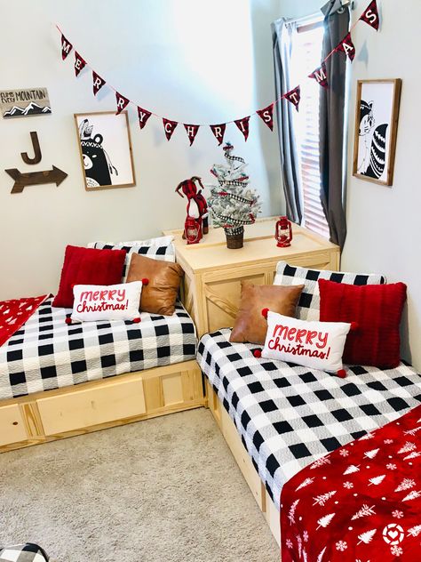 L Shaped Kids Beds Shared Rooms, Twin Boy Bedroom Ideas, Small Shared Boys Room, L Shape Bed, Boys Room Ideas Shared, L Shaped Bed, Boys Shared Bedroom Ideas, Kids Christmas Bedroom, Siblings Room