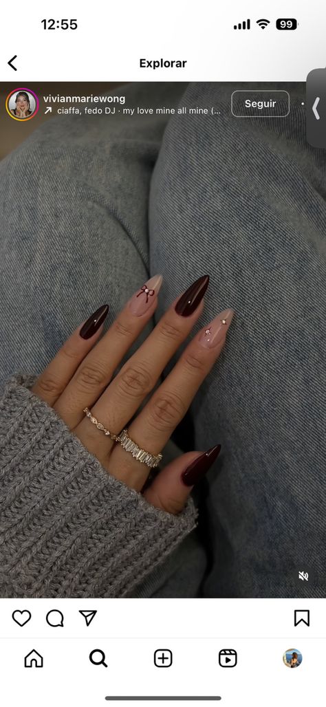 Short Oval Nails Designs Fall, Holiday Nails November, Winter Nail Inspo Almond, Almond Nails November, Nails Inspiration Winter Simple, Almond Nails Thanksgiving, Nail Inspo Almond Winter, November December Nails, Fall Nail Designs Almond