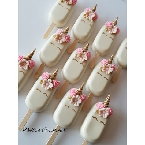 Unicorn themed cakesicles Cakecicles Ideas Unicorn, Unicorn Cakesicles Ideas, Cakecicles Ideas, Unicorn Popsicles, Cake Popsicles Ideas, Unicorn Cakesicles, Magnum Cake, Popsicles Cake, Ice Cream Cake Pops