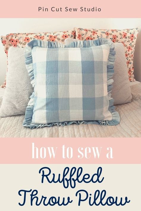 Sew Throw Pillows, Sewing Pillow Cases, Throw Pillow Cover Pattern, Throw Pillow Covers Diy, Ruffle Pillow Case, Homemade Pillows, Throw Pillow Diy, Diy Ruffle, Diy Throw Pillows