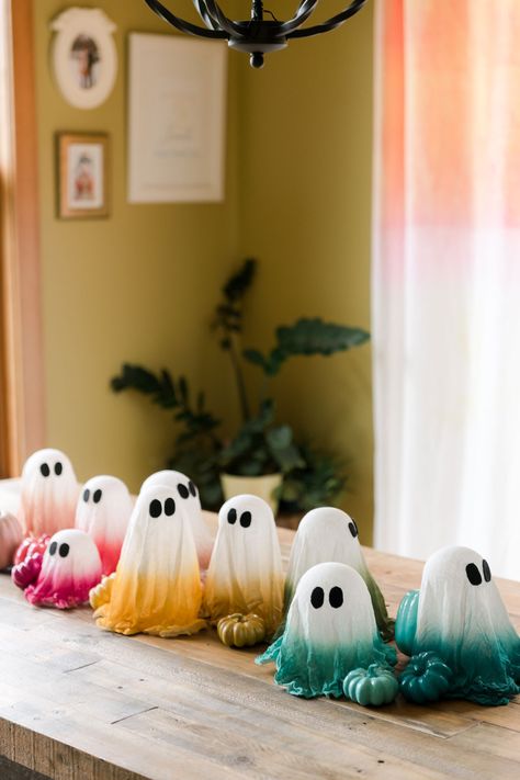 Rainbow Halloween Decorations, Table Top Halloween Decor, Colorful Ghost, Colorful Halloween Decorations, Make And Take Crafts, Rainbow Halloween Decor, Halloween Craft Diy, Colorful Halloween Aesthetic, Diy Colorful Halloween Decor