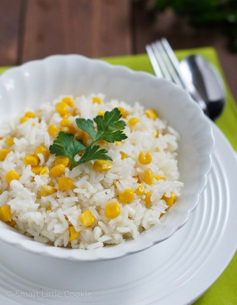 Rice And Corn Recipe, Rice With Corn, Rice And Corn, Coconut Flan, White Rice Recipes, Indian Veg Recipes, Rice Recipes For Dinner, Moms Cooking, Delicious Lunch