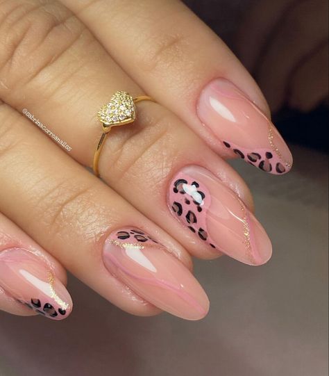 Abstract Short Nails, Animal Print Nails Art, Print Nails, Animal Print Nails, Short Nails, Nails Art, Pretty Nails, Wallpaper Iphone, Animal Print