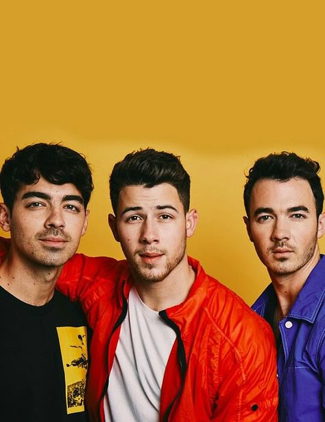 Jones Brothers, Frankie Jonas, Best Party Songs, Jonas Brother, Photo Clipart, Group Picture, Prince Eric, Old Singers, Joe Jonas