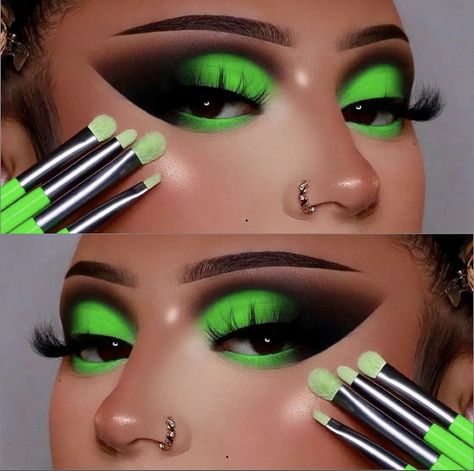 Eyeshadow Looks Halloween Easy, Black And Green Eyeshadow, Shego Makeup, Makeup Ideas Green, Shego Cosplay, Spring Eye Makeup, Colourful Makeup, Green Eye Makeup, Makeup 2023