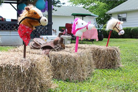 Farm Birthday Party Games, Farm Party Games, Farm Birthday Party Ideas, Farm Birthday Party Invitations, Rodeo Birthday Parties, Farm Themed Party, Farm Theme Birthday, Rodeo Party, Horse Birthday Parties