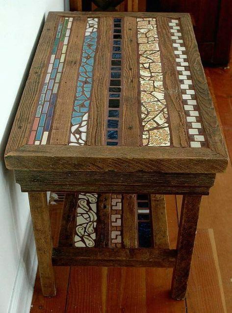 Repurposed Pallet Wood, Mosaic Furniture, Barn Wood Projects, Mosaic Table, Wood Creations, Into The Woods, Stained Glass Mosaic, Old Wood, Wooden Table