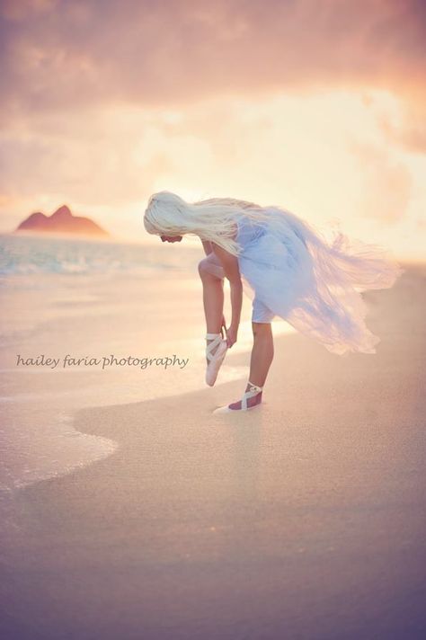 Ballerina on beach at sunrise www.HaileyFariaPhotography.com  Beach poses , Hawaii sunset sunrise , Oahu  Dancing ballerina, ballet shoes, styled photography, creative beach photo sessions Beach Dance Photography, Creative Beach Pictures, Hawaii Sunset, Dancing Ballerina, Beach Photo Session, Beach Pictures Friends, Ballet Inspiration, Ballet Photos, Photography Creative