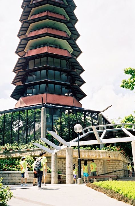 Modern Chinese Pagoda | Mapio.net Self Adhesive Photo Albums, Chinese Pagoda, Chinese Buddhism, Modern Chinese, Discover The World, Leaning Tower Of Pisa, Buddhism, Arch, Tower