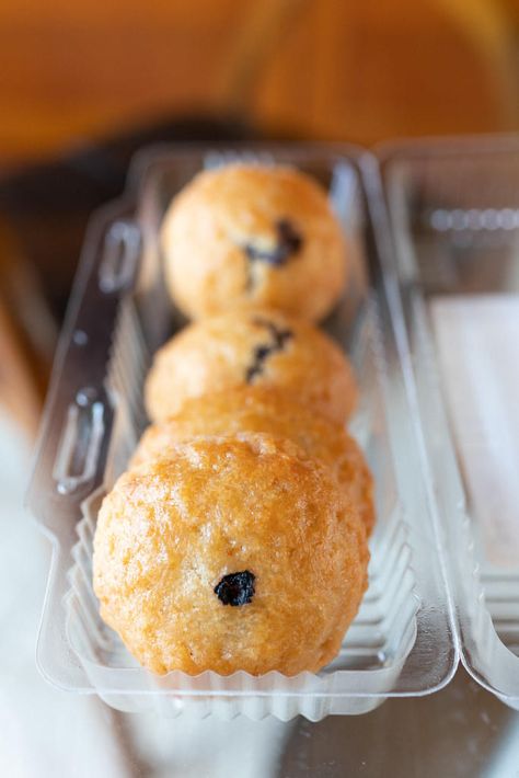 Manju Dessert, Manju Recipe Hawaii, Baked Manju Recipe, Manju Recipe, Hawaii Desserts, Hawaiian Dessert Recipes, Hawaiian Dessert, Ono Kine Recipes, Azuki Beans